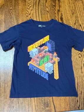 Uniqlo KIDS Minecraft UT (Short Sleeve Graphic T-Shirt) size 9-10